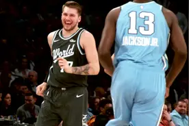 唯美微电影回顾2019NBA全明星新秀赛 077的微笑都更好看了呢~视频封面