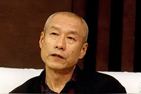 演员刘佩琦：迷恋舞台 痴心难改图片