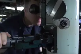 带你了解在万吨潜水艇里水下作业与生活的概况-