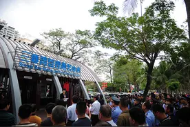 三亚湾管理服务中心 提供“管家服务” 获赞图片