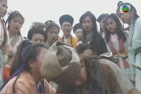 教单于折箭六军辟易奋英雄怒，阿紫抱着乔峰跳崖看哭多少人视频封面