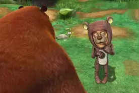 熊大抓住光头强砍树，没想到光头强扮小熊骗过熊大视频封面