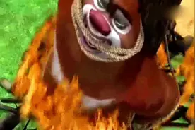熊出没：熊二走火入魔把熊大当做祭品，熊大这下死定了。视频封面