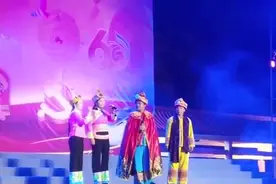 百色乐业县壮族山歌对唱：《十九大会指航向》视频封面