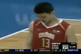 传统中锋的内线对决，姚明VS霍华德，这才是经典视频封面