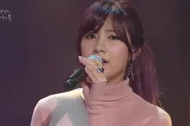 Apink神曲《NONONO》，副歌的旋律很中毒，这个现场版百看不厌！视频封面