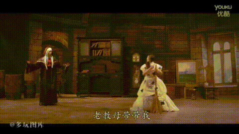 十条笑话:人配衣裳马配鞍,狗配铃铛跑得欢