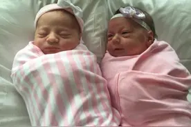 新泽西双胞胎姐妹同一医院诞下女婴 仅相差6分钟图片