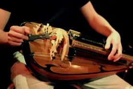 把中世纪乐器“绞弦琴”玩出摇滚风，酷啊！