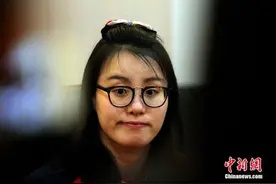 21岁“泳坛老将”傅园慧：难拾“激情燃烧的岁月”图片