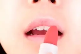 口红竟然可以当腮红用？还好我没有买腮红