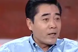 国家一级演员陈宝国妻子近照曝光 竟是我们熟悉的她 难怪不公开视频封面