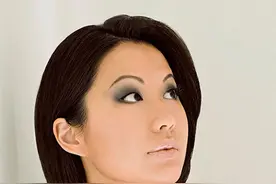 弦上精灵呈现优雅琴韵 天才小提琴家莎拉·张登台国家大剧院图片