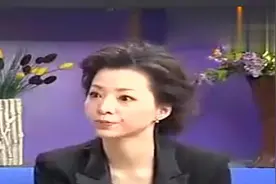 董卿谈及当年如何进入央视，得知能上春晚后，高兴的在屋里转圈！视频封面