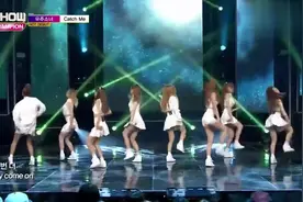 宇宙少女的冠军舞台秀，程潇突然的一个后空翻，真是太厉害了！视频封面