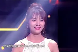 小姐姐用四川话演绎《你快回来》，一开口震惊全场，网友：高手！视频封面