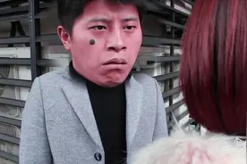 三个皮皮酱：美女求小伙假装男友，最终让人笑掉大牙