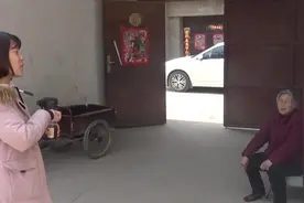 农村的养老补贴涨了，涨了多少钱，来听听70岁老人一个月能领多少视频封面