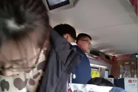 欢迎你乘坐高铁动车组列车，前方到站潍坊车站，有旅客做下车准备视频封面