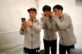 韩国跑男玩中国的抖音 就像发现了新大陆一样 惹爆笑！