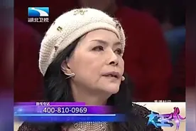 大妈一直在寻找初恋，竟在梦里与他相见，心里的他却永远是美好的视频封面