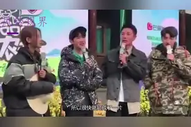 王源被问：最想和哪位女星合作？他瞟了一眼杨超越，却说了4个字视频封面