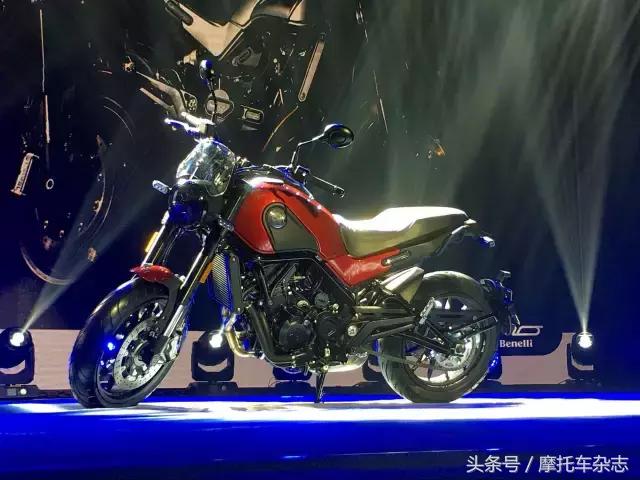 贝纳利幼狮500售价3.48万起,还有多款新车亮相!