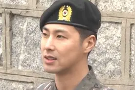 允浩退伍大叹想吃炸酱面 服役时心系师妹Red Velvet