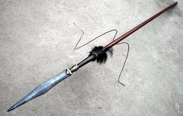 中国古代十大名枪,霸王枪金光闪闪沥泉枪岳飞掌中宝枪