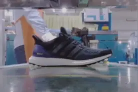 世界最佳跑鞋Adi-Boost诞生过程，原来你是这样跑鞋！视频封面