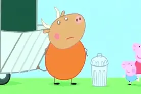 佩奇和乔治把垃圾分类，他们要树立环保楷模！