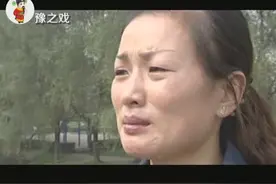 刘晓燕含泪演唱民间小调《下扬州》刚才还是晴空万里