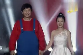 54岁付笛生携51岁任静，竟如此调皮改编《知心爱人》送刘劲！好听