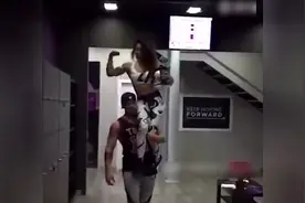 如何去追一个爱健身的姑娘视频封面