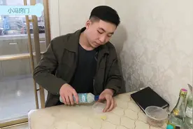 小窍门：巧克力渍怎么去？学会了邻居天天来取经！