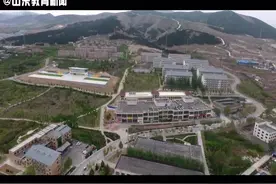 在章丘东部有一所山东技师学院视频封面