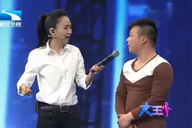 王为念现场跟杂技小子比空翻，没想到竟还真翻成功了！
