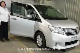 还要啥五菱？1.4L+全时四驱，油耗仅4.5L，堪称“面包车”的王者视频封面