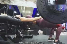 美国健身女网红，身高170厘米，拥有挑不出的颜值和身材视频封面