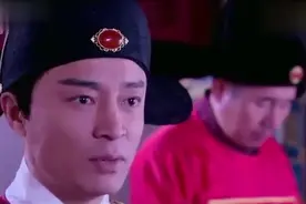 女子见到小男孩就叫小屁孩，人家却是小皇帝，这就比较尴尬了！