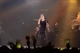 听前奏就沦陷的一首歌，音乐鬼才权志龙，这现场燃炸了！