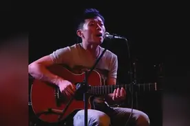 赵雷2010年微薄之盐专场，一首《辞行》就能感受到他的才华与情怀