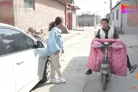 小伙干代驾第一天上班，就接到了一个特别的活，结局太有趣了视频封面