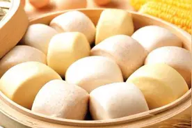 米饭和馒头谁的热量高，更容易发胖？想要减肥的你了解吗？视频封面