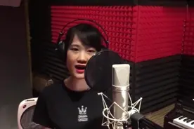 越南大学生唱TFboys 神曲《青春修炼手册》，这中文太厉害了视频封面