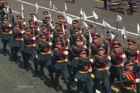 俄罗斯联邦武装力量陆海空三军仪仗队接受检阅视频封面