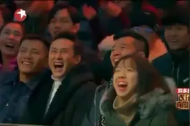 贾冰：人到中年不得以，保温杯里泡枸杞。观众都笑坏了视频封面