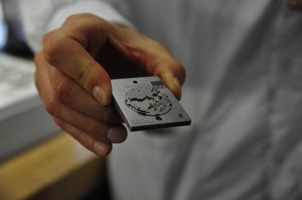 һö�ں��˸߿Ƽ����������ε����ģ�̽����ʿ�������