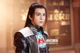 曾舜晞为《择天记》瘦身20斤 自嘲眼睛太大图片