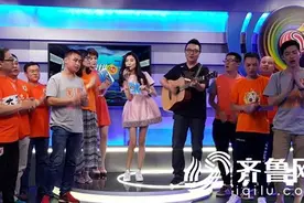 《超级赛场》火了 她们也火了……图片